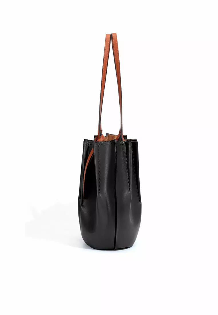 Twenty Eight Shoes Leather Commuter Bucket Bags DL2127